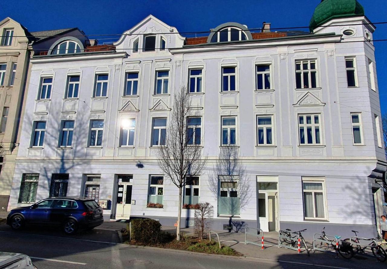 Mezzanine De Grinzing Appartement Wenen Buitenkant foto